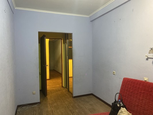 Продам трехкомнатную (3-комн.) квартиру, 2-я Краснодарская ул, 72, Ростов-на-Дону г