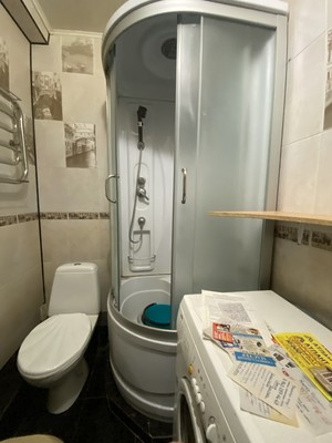 Продам трехкомнатную (3-комн.) квартиру, 2-я Краснодарская ул, 72, Ростов-на-Дону г