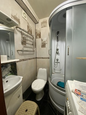 Продам трехкомнатную (3-комн.) квартиру, 2-я Краснодарская ул, 72, Ростов-на-Дону г