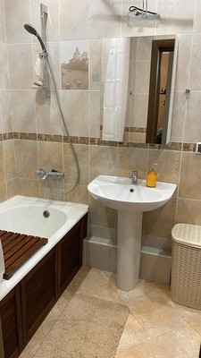 Продам двухкомнатную (2-комн.) квартиру, Извилистая ул, 13, Ростов-на-Дону г