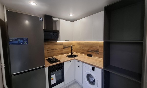 Продам трехкомнатную (3-комн.) квартиру, Андропова ул, 19, Ступино г