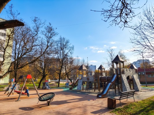 Продам однокомнатную (1-комн.) квартиру, Троицкий б-р, 15, Троицк г
