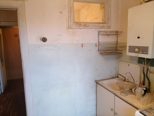 Продам двухкомнатную (2-комн.) квартиру, Комсомольская ул, 10, Октябрьский рп