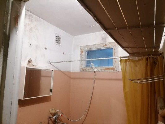 Продам двухкомнатную (2-комн.) квартиру, Комсомольская ул, 10, Октябрьский рп