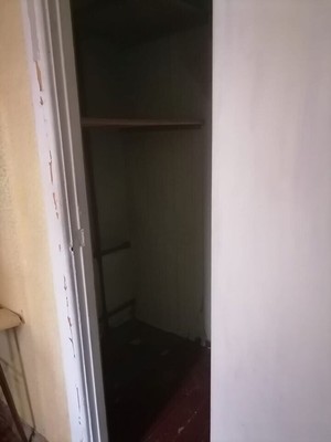 Продам двухкомнатную (2-комн.) квартиру, Комсомольская ул, 10, Октябрьский рп