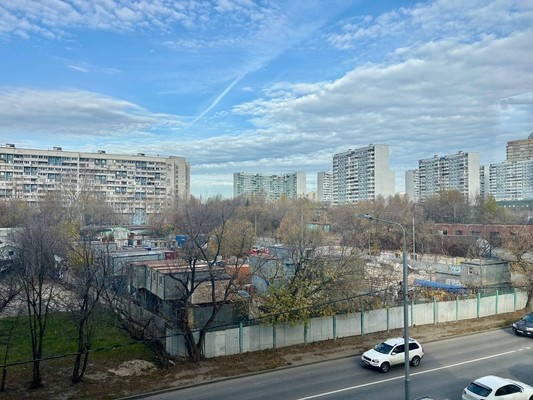Продам многокомнатную квартиру, Архитектора Власова ул, 71к1, Москва г
