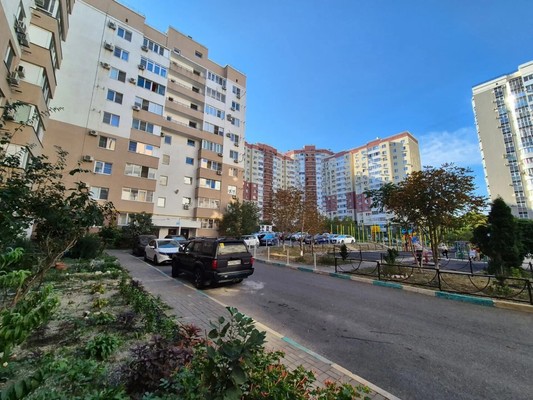 Продам однокомнатную (1-комн.) квартиру, Южная ул, 25, Новороссийск г
