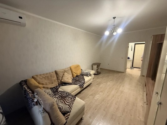 Продам однокомнатную (1-комн.) квартиру, Южная ул, 25, Новороссийск г