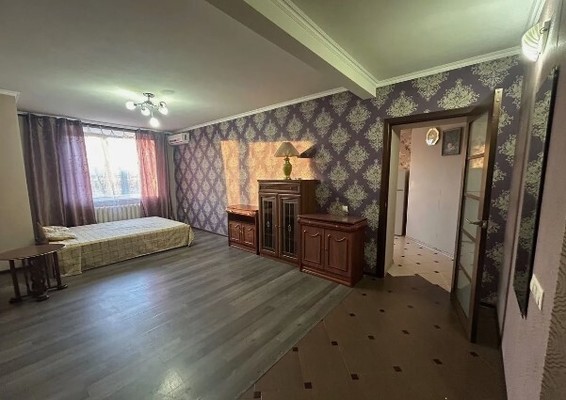 Продам однокомнатную (1-комн.) квартиру, Крупской ул, 82/3, Ростов-на-Дону г