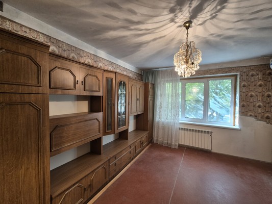 Продам двухкомнатную (2-комн.) квартиру, Куникова ул, 42, Новороссийск г