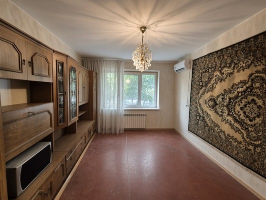 Продам двухкомнатную (2-комн.) квартиру, Куникова ул, 42, Новороссийск г