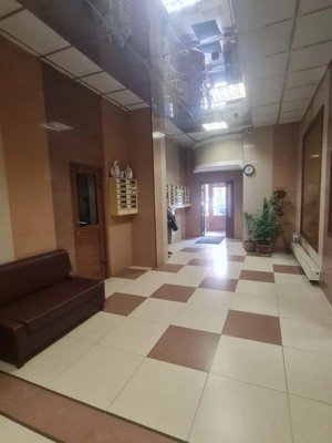 Продам однокомнатную (1-комн.) квартиру, Ленинский пр-кт, 105к1, Москва г