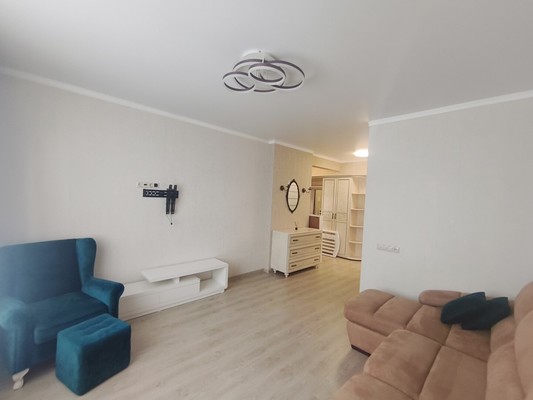Продам двухкомнатную (2-комн.) квартиру, Еременко ул, 101, Ростов-на-Дону г