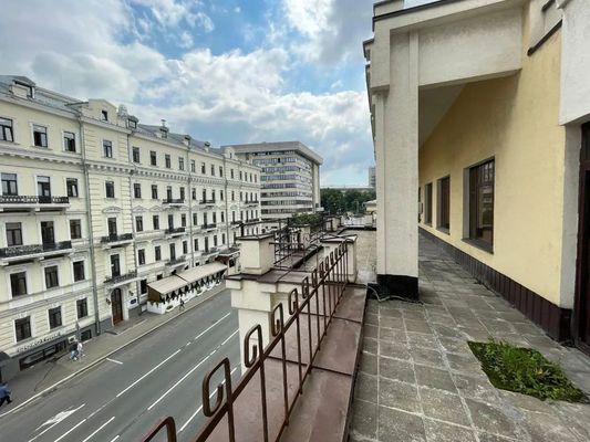 Продам офисное помещение 1 166,4 м2, Каланчевская ул, 13, Москва г