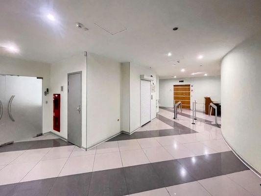 Продам офисное помещение 1 166,4 м2, Каланчевская ул, 13, Москва г