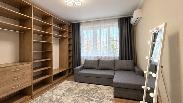 Продам таунхаус, Яснополянская ул, 12/1, Краснодар г, 0 км от города