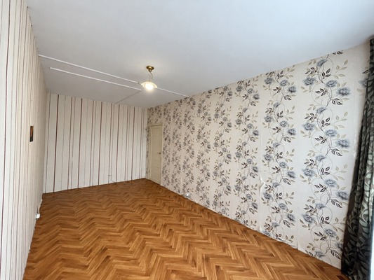 Продам трехкомнатную (3-комн.) квартиру, Авиационная ул, 66, Москва г