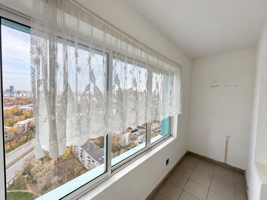 Продам трехкомнатную (3-комн.) квартиру, Авиационная ул, 66, Москва г