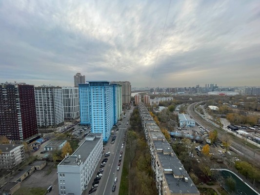 Продам трехкомнатную (3-комн.) квартиру, Авиационная ул, 66, Москва г