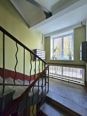 Продам двухкомнатную (2-комн.) квартиру, Ленсовета ул, 13, Санкт-Петербург г