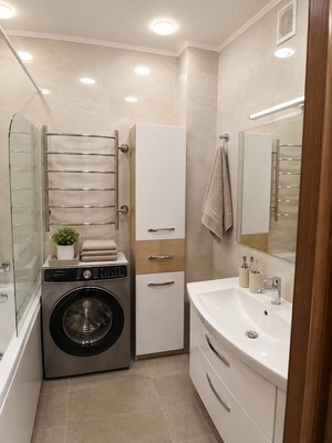 Продам двухкомнатную (2-комн.) квартиру, Крупской ул, 1/1, Батайск г