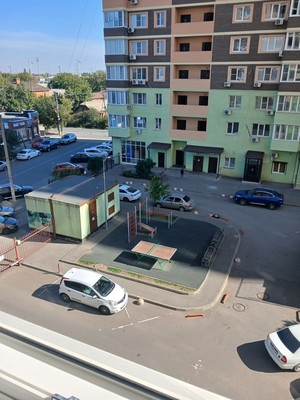Продам двухкомнатную (2-комн.) квартиру, Крупской ул, 1/1, Батайск г