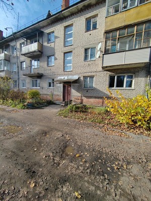 Продам двухкомнатную (2-комн.) квартиру, Южный пер, 1, Хотьково г