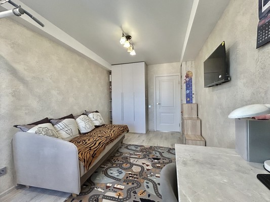 Продам трехкомнатную (3-комн.) квартиру, Генерала Глазунова ул, 6, Пенза г