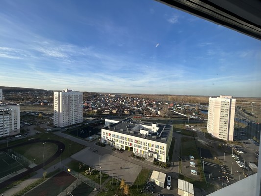Продам трехкомнатную (3-комн.) квартиру, Генерала Глазунова ул, 6, Пенза г