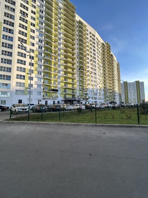 Продам трехкомнатную (3-комн.) квартиру, Генерала Глазунова ул, 6, Пенза г