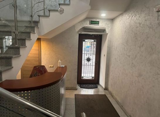 Продам коммерческое помещение 12 м2, Тверская ул, 12 7, Москва г