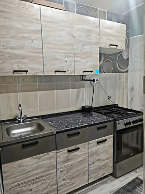 Продам трехкомнатную (3-комн.) квартиру, Почтовая ул, 9, Комсомольск-на-Амуре г