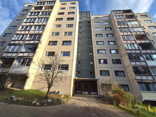 Продам двухкомнатную (2-комн.) квартиру, Советская ул, 11, Костомукша г