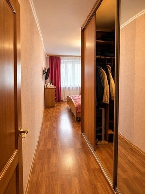 Продам двухкомнатную (2-комн.) квартиру, Мира пр-кт, 365а, Южно-Сахалинск г