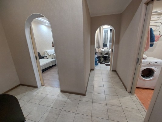 Продам однокомнатную (1-комн.) квартиру, Коммунистическая ул, 40к1, Раменское г
