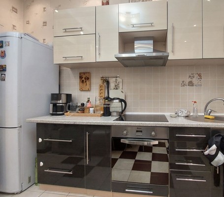 Продам однокомнатную (1-комн.) квартиру, Коммунистическая ул, 40к1, Раменское г