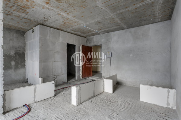 Продам однокомнатную (1-комн.) квартиру, 6-я Радиальная ул, 7/1к2, Москва г