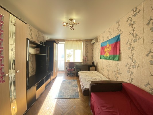 Продам однокомнатную (1-комн.) квартиру, Гоголя ул, 44, Тихорецк г