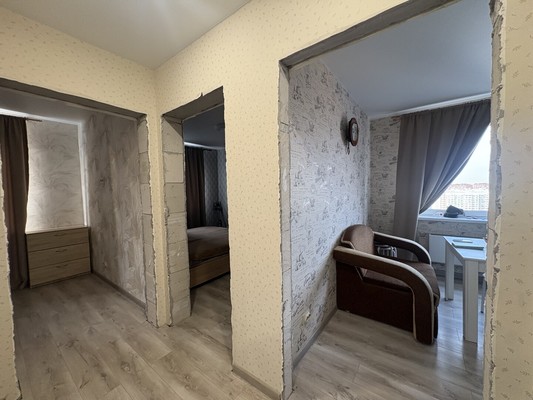 Продам двухкомнатную (2-комн.) квартиру, Западный квартал (Купелинка мкр) ул, 7к1, Сапроново д