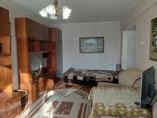 Продам двухкомнатную (2-комн.) квартиру, Александра Корсунова пр-кт, 37, Великий Новгород г