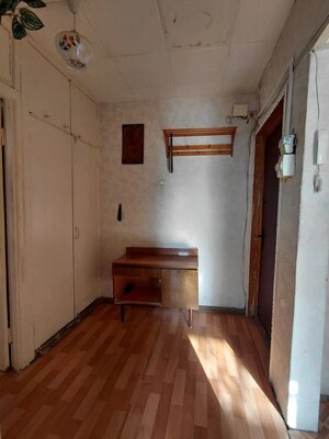 Продам двухкомнатную (2-комн.) квартиру, Александра Корсунова пр-кт, 37, Великий Новгород г