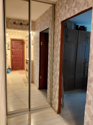 Продам двухкомнатную (2-комн.) квартиру, Центральная ул, 15, Григорово д