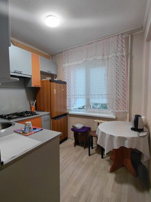 Продам двухкомнатную (2-комн.) квартиру, Центральная ул, 15, Григорово д