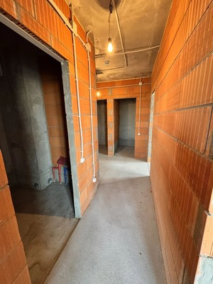 Продам трехкомнатную (3-комн.) квартиру, Гаврилова ул, 7к2, Казань г