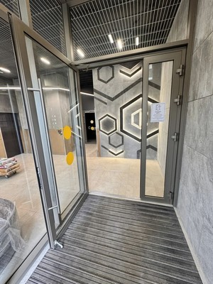 Продам трехкомнатную (3-комн.) квартиру, Гаврилова ул, 7к2, Казань г
