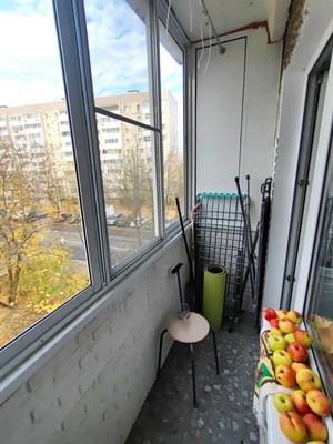 Продам двухкомнатную (2-комн.) квартиру, Кутузовский (Центральный мкр.) проезд, 13, Домодедово г