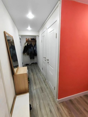 Продам двухкомнатную (2-комн.) квартиру, Кутузовский (Центральный мкр.) проезд, 13, Домодедово г