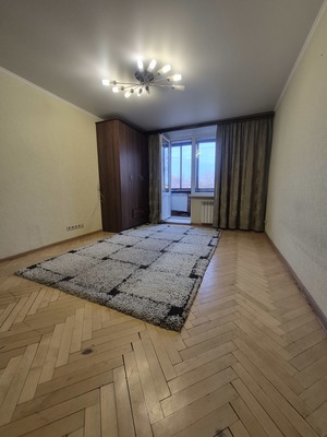 Продам однокомнатную (1-комн.) квартиру, Школьная ул, 4, Красково п