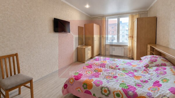 Продам двухкомнатную (2-комн.) квартиру, Советская ул, 5, Светлый г