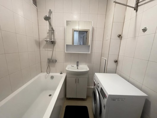 Продам двухкомнатную (2-комн.) квартиру, Магнитогорская ул, 1кА, Ростов-на-Дону г